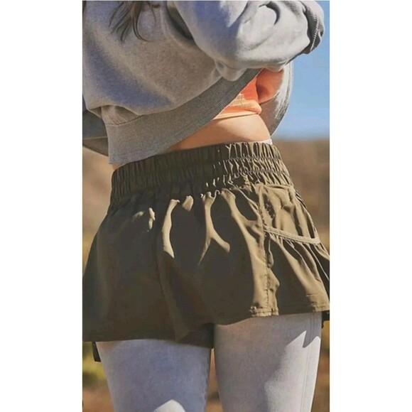 Free People Movement Get Your Flirt On Dark Olive Green Shorts XS Army - Picture 2 of 10